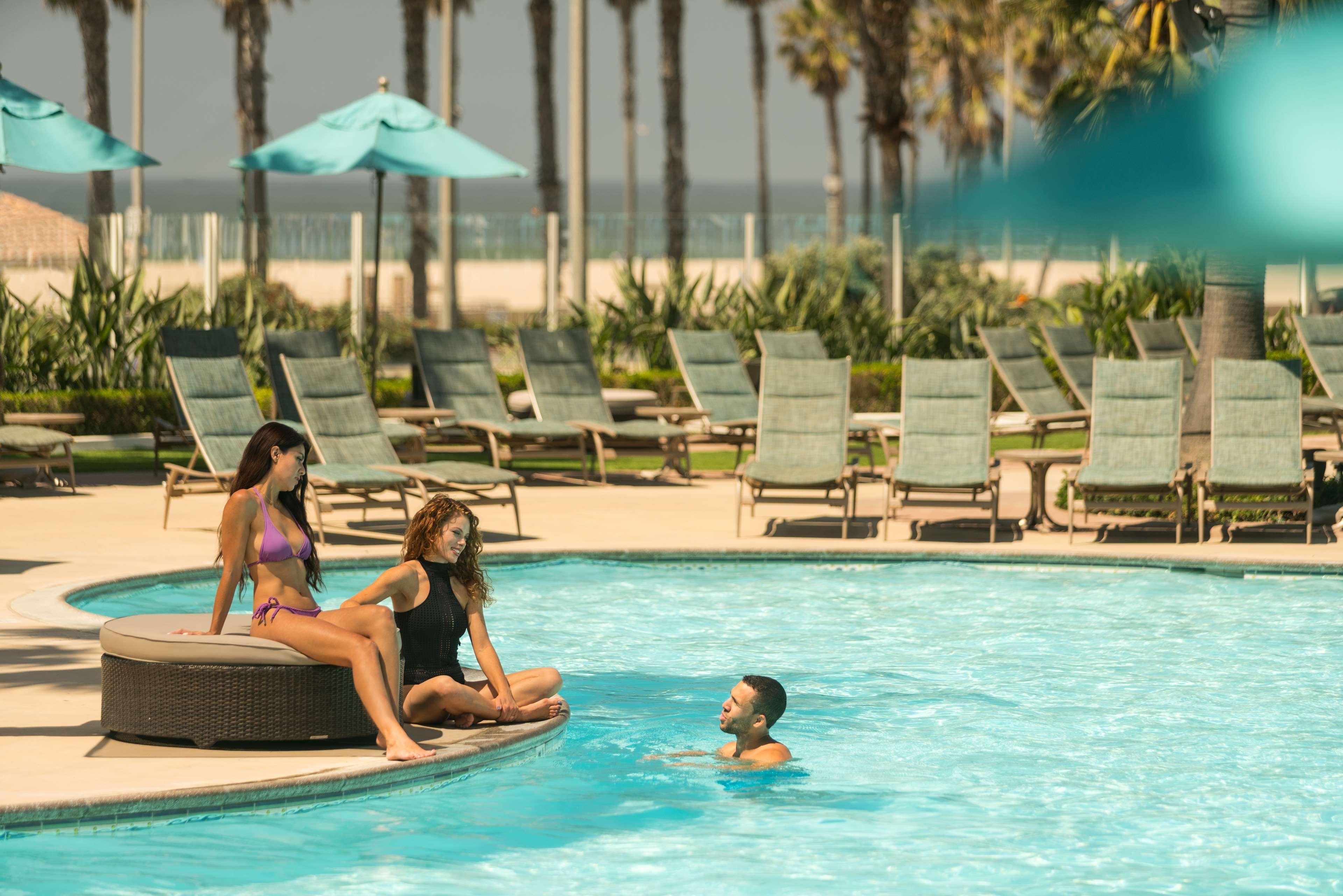 Hyatt Regency Huntington Beach Resort And Spa Exterior photo
